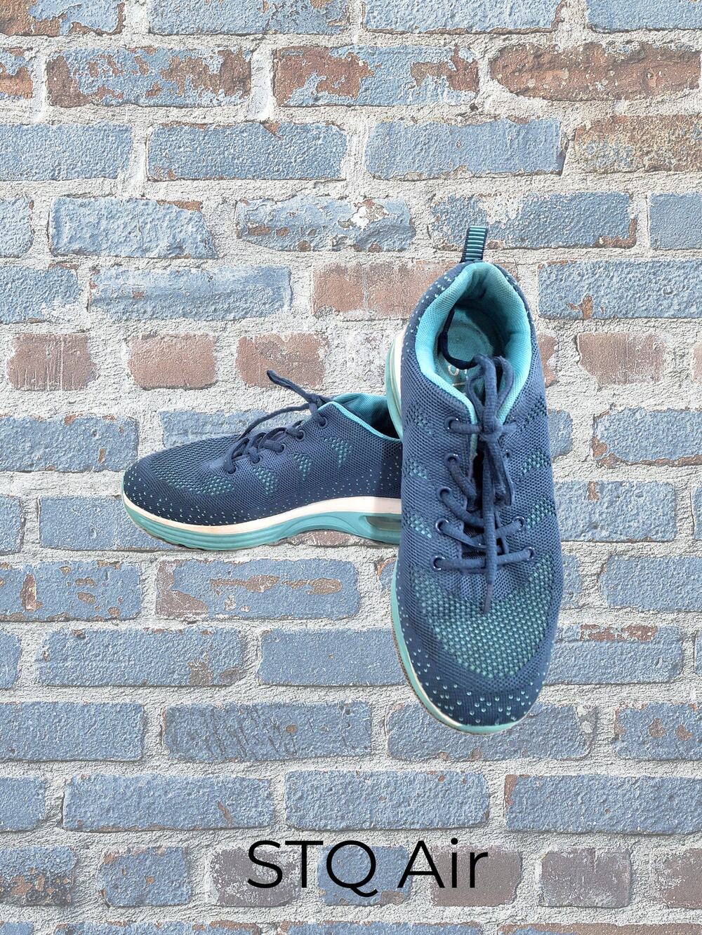 STQ Air Running Shoes Teal Color Size 8 Women's
